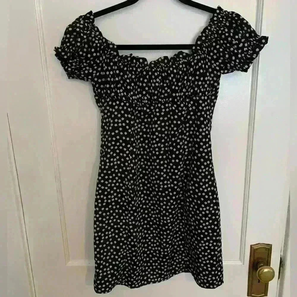 Princess Polly Black White Marion Floral Tie Front Mini Dress Size 4 - Picture 6 of 9
